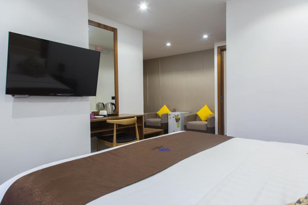 Hotel Crown Arena Hulhumale Esterno foto