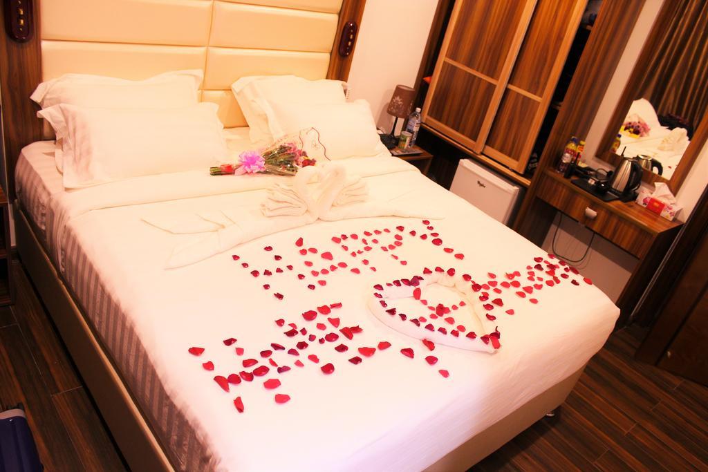 Hotel Crown Arena Hulhumale Esterno foto