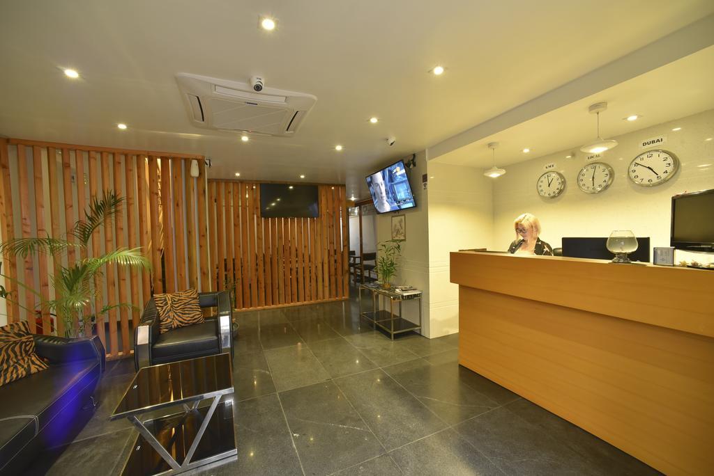 Hotel Crown Arena Hulhumale Esterno foto